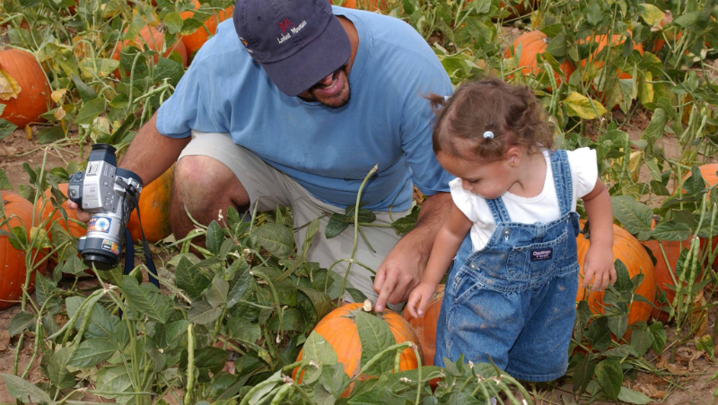 Schnepf Farms Pumpkin and Chili Party Family