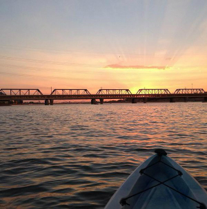 Tempe Town Lake Kayaking - Twitter VisitPhoenix